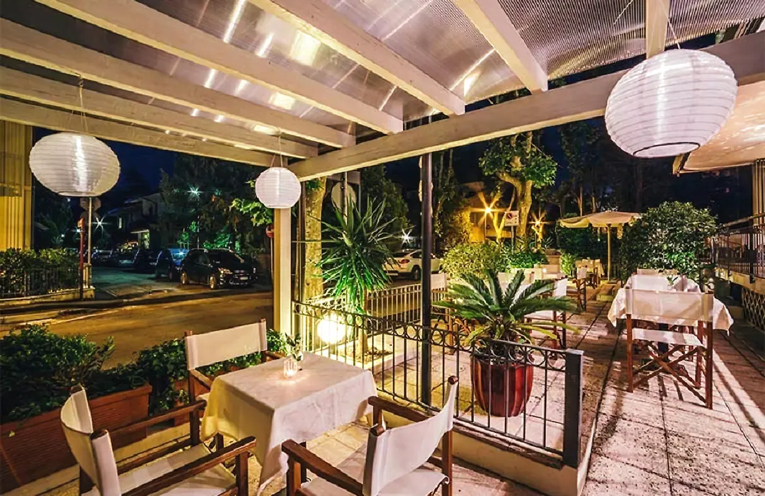 De La Ville Hotel-1